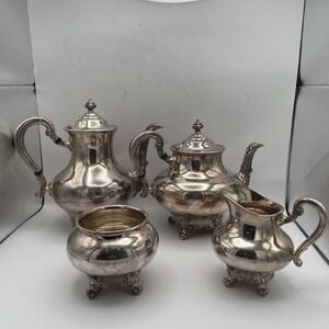 Reed & Barton Regent Hand Chased Silver Plate 4 Piece Coffee and Tea Set 5600